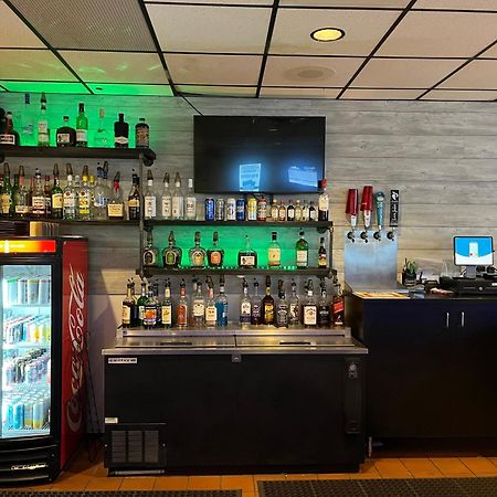 The Hudson Inn Morris المظهر الخارجي الصورة