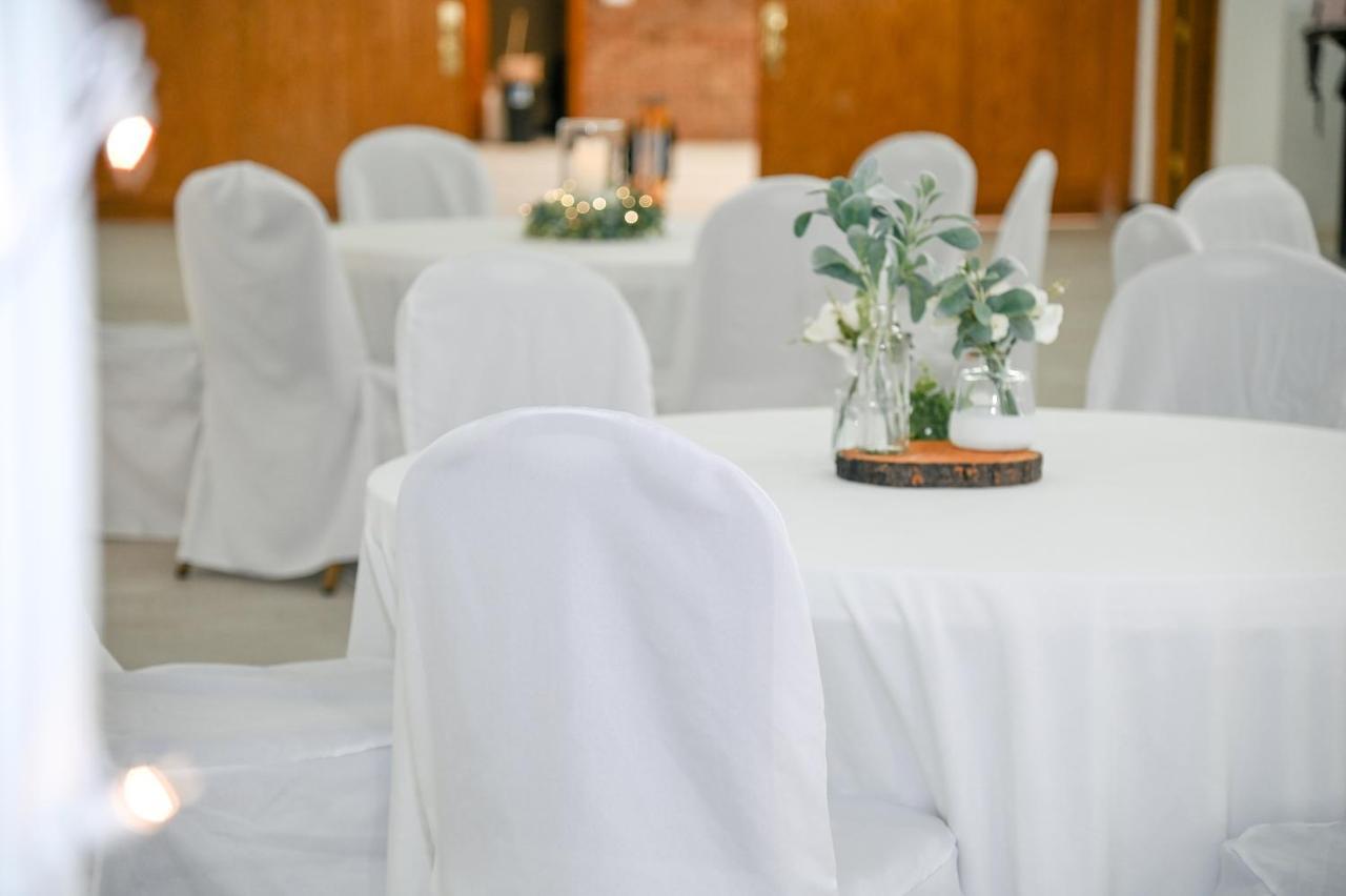 The Hudson Inn Morris المظهر الخارجي الصورة